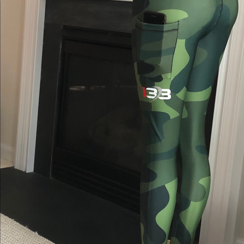 Camouflage leggings w/pocket